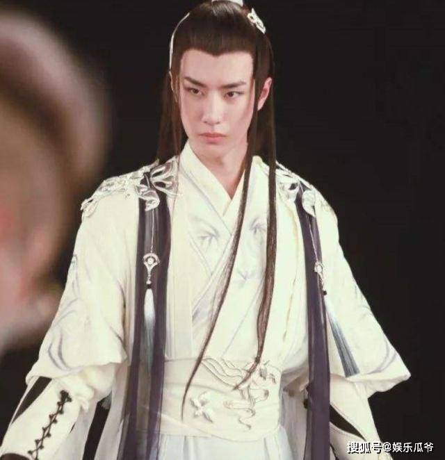 乐华男艺人古装造型:王一博侠气,范丞丞青涩,李汶翰最吸引人