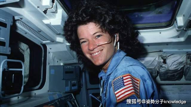 一直到了1983年,美国的首位女性宇航员sally ride才得以升空,这已经比