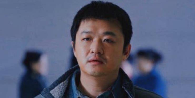原创包贝尔总算走演技派了,哭戏眼泪说流就流,烂片之王已成过往