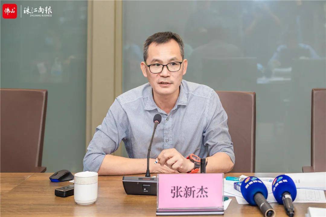 北滘镇党委书记张新杰在接受媒体采访时表示,顺德区第十四次党代会的