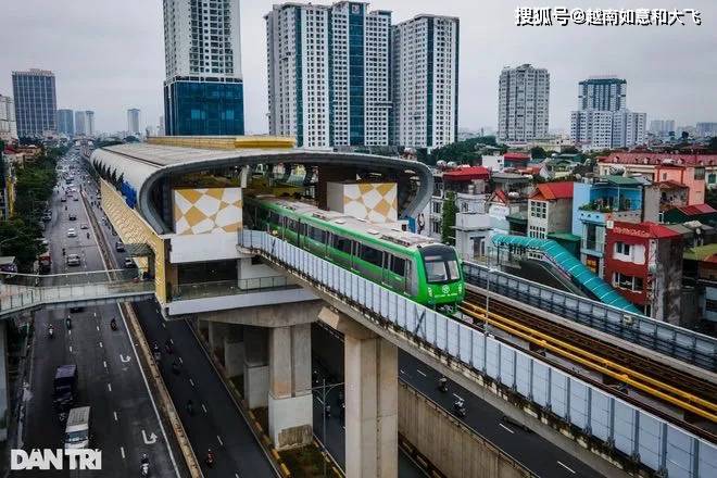 越南首条城市轻轨(中企承建)今日正式运营,其他线路承包商急眼了_河内