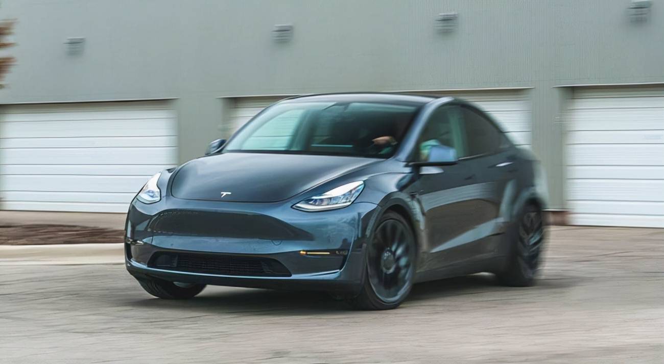 model Y dual motor,dualmotor 等车近1年首批特斯拉modely高性能版将迎来交付已装车运输