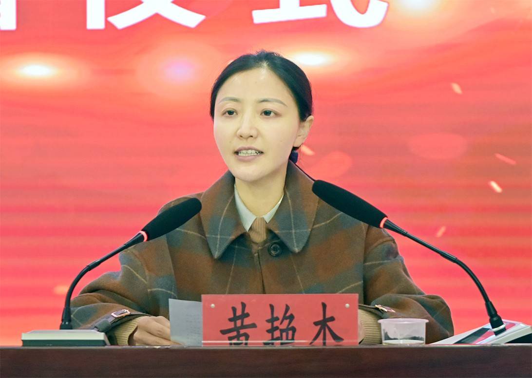 省中西医结合医院对口支援保康乡村振兴发展帮扶捐赠仪式在县人民医院