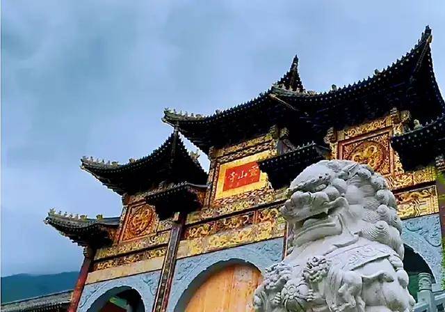 无接触入园即日起冕宁灵山景区扫码购票入园