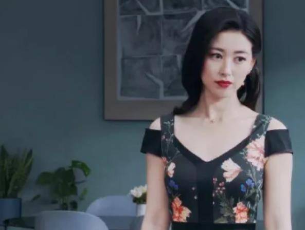 原创家世与韩雪媲美颜值力压章子怡风情万种的朱珠到底有多厉害