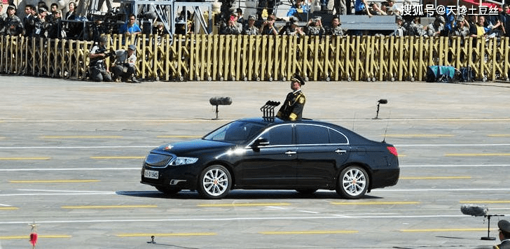 版红旗l5(500万元)红旗l5—中国版"劳斯莱斯,接待各国元首的礼宾车