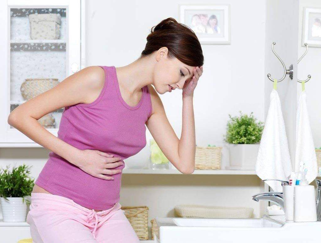 从孕7个月开始,孕妇若发现身体出现这些征兆,或是早产的信号