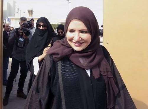 58岁的basmah公主和她30岁的女儿suhoud al-sharif上周离开了沙特首都