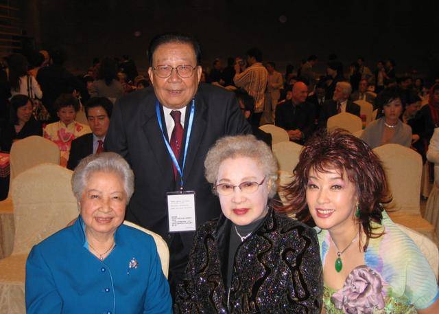 两次婚姻失败,晚年丧子,依旧面带春风,有何秘诀_丈夫_陈天国_一生
