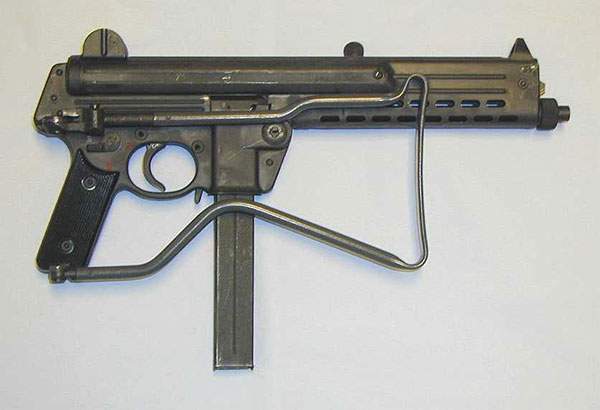 瓦尔特 mp9毫米冲锋枪是由德国卡尔·瓦尔特武器制造厂研制生产.