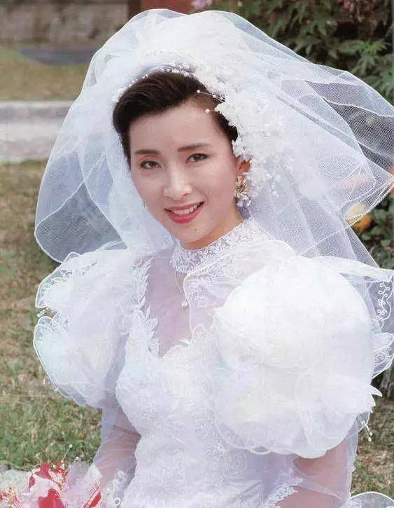 "未婚妈妈"陈秀珠,从当红花旦到沦为配角,她经历了?