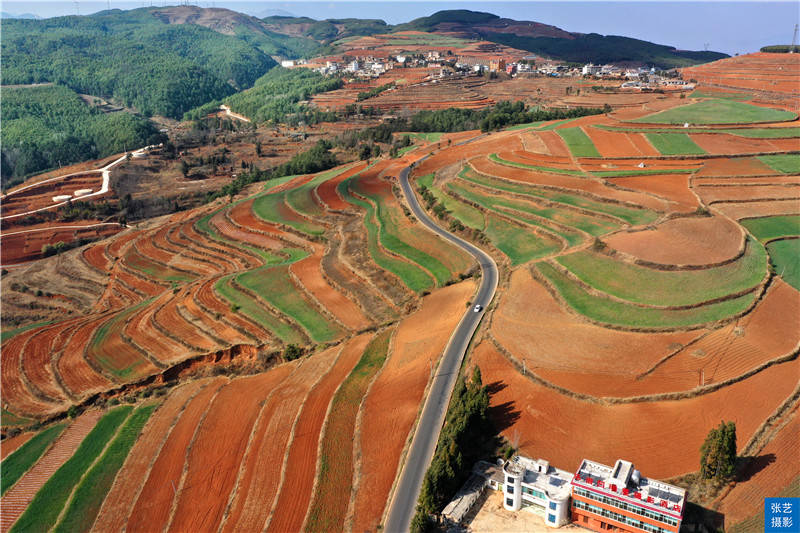 原创云南东川红土地被认为是全球第二最有气势的地方云南最美秘境