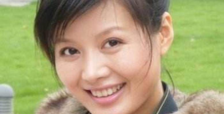 长相不出众中年遭遇离婚44岁程愫为何能在娱乐圈闯出一片天