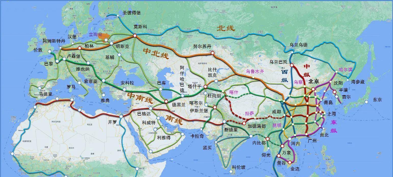 其次,华东与成渝的长江大通道和华南-成渝的大通道是国家骨干通道.