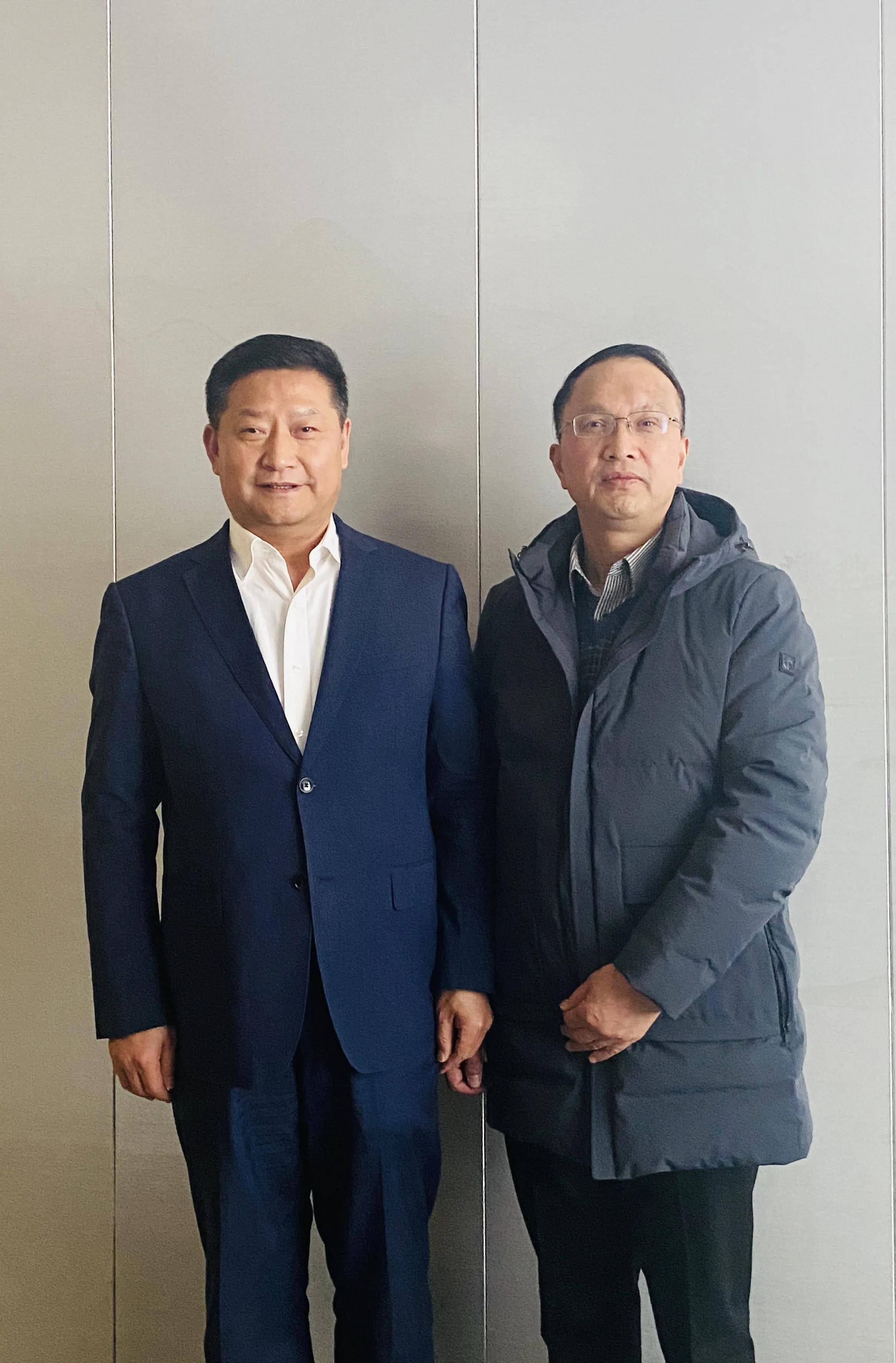 单恒伟秘书长与中能建装配式建筑产业发展公司董事长吴平安会谈_中国