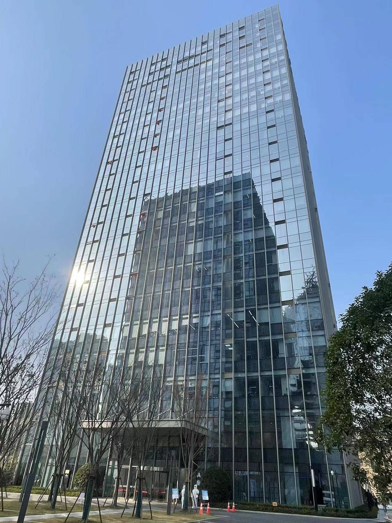 520元/月周边交通:地铁5号线附近设施:沙田国际