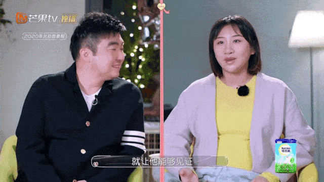 原创提问蔡徐坤lisa和谢霆锋王俊凯在线battle我该看谁