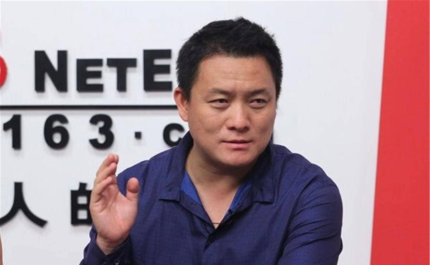 原创46岁大导演郭靖宇隐藏了41年的亲弟弟原来是我们非常熟悉的他