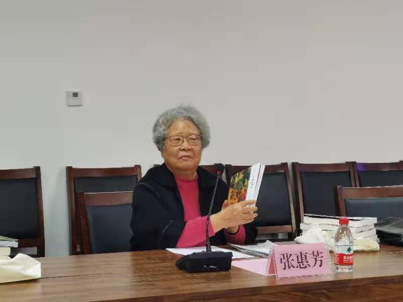 追忆穆老,81岁登上了海拔超4000米的四姑娘山2022年3月,由张惠芳和
