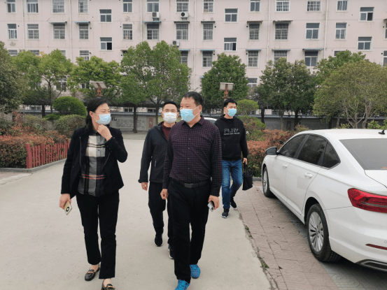 原创怀远县副县长王岂到双沟中学调研