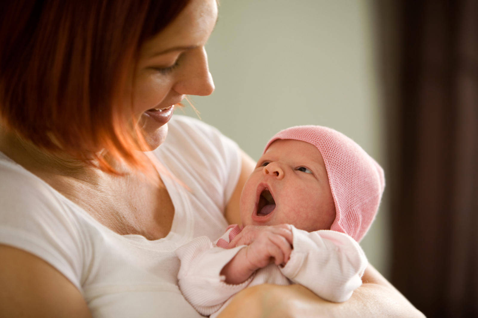 这三个母乳喂养方法,会让新生儿的免疫力越喝越差,还不如喝奶粉