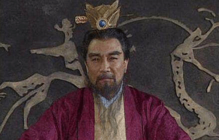 他本是曹操忌惮之人,帮助刘备称王,最后一生孤苦伶仃_马超_起兵_阎温