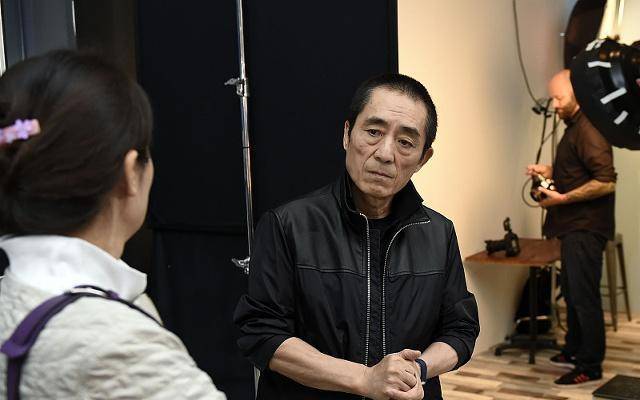 张艺谋经典电影前三名,这一部一定不能错过!_作品_时候_生活