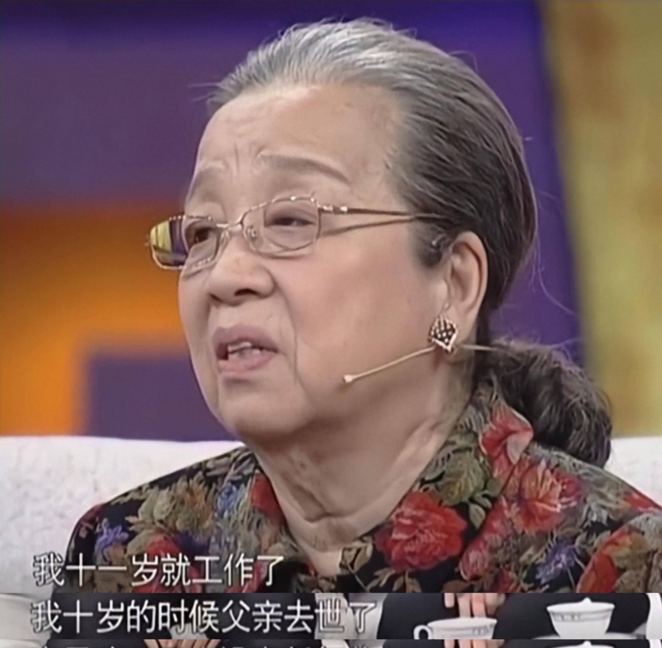 "容嬷嬷"李明启的精彩人生_生活_角色_电影