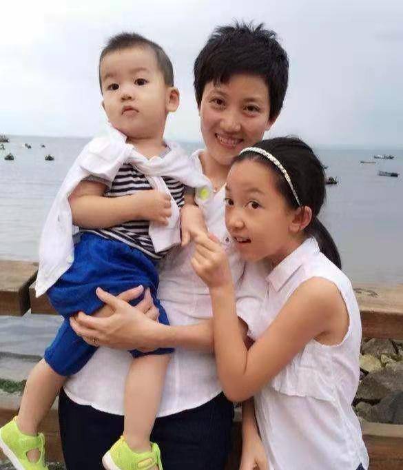 鲁健郑天亮夫妇,同一屋檐下分居16年,孩子让岳父岳母