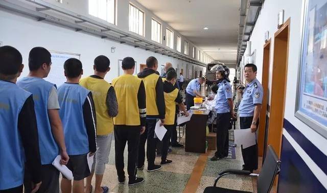 1994年,高院即将核准死刑,特大贪污犯仲开龙疾呼:我