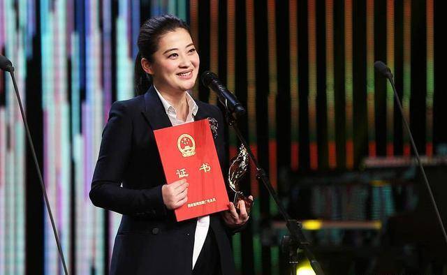 宋佳距离大满贯视后还是差一个飞天奖梅婷缺一个白玉兰奖