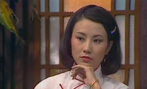 1980年在拍摄王天林和王晶执导的《千王之王》时,王晶给她取了个名号