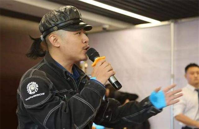 "山东卫视一哥"大冰,事业正红时浪迹天涯,今40岁依然孑然一身_生活