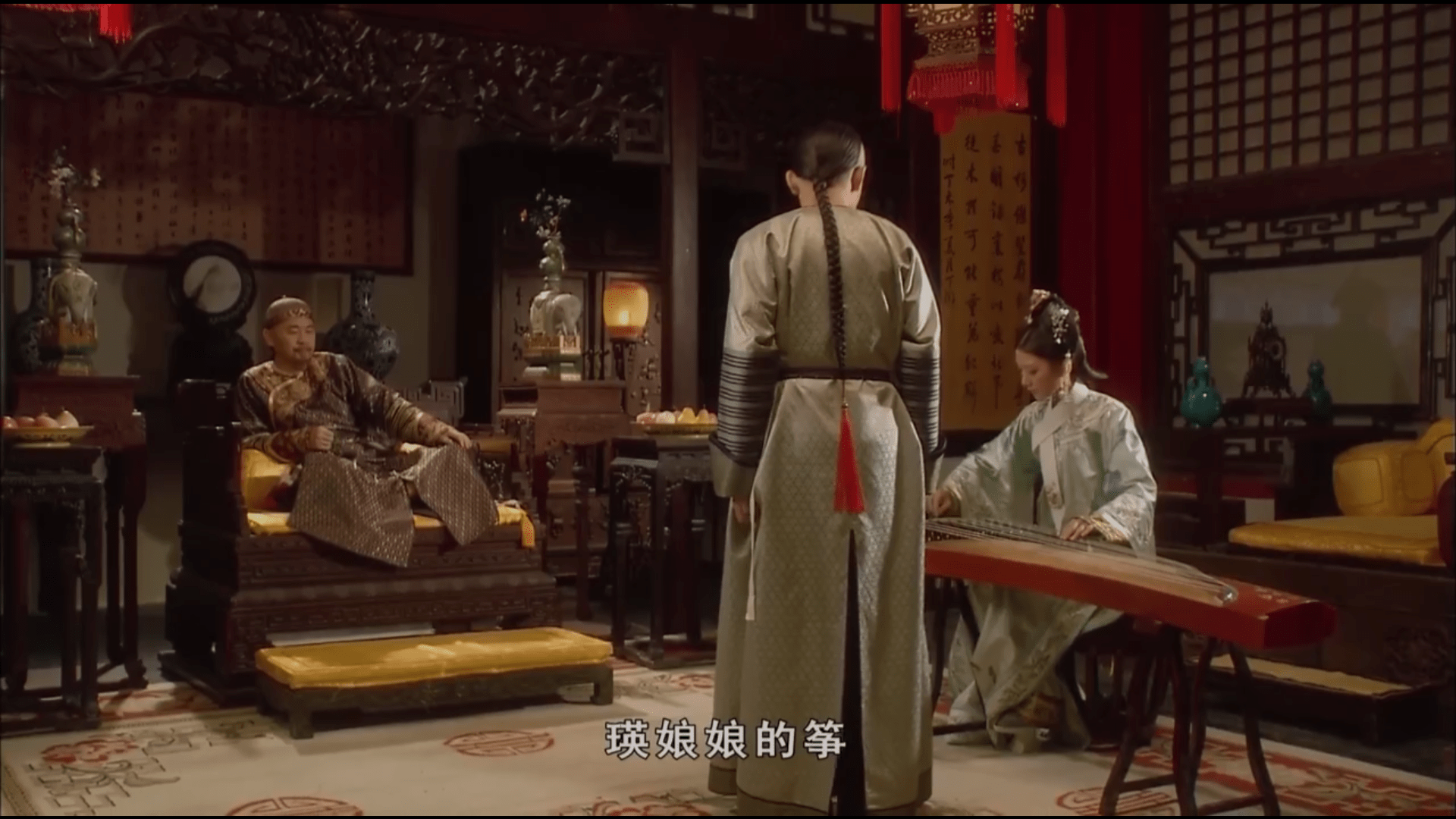 甄嬛传叶澜依和瑛贵人都是果郡王安插在皇上身边的卧底