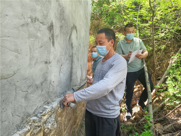 范永强滴水之恩当涌泉相报