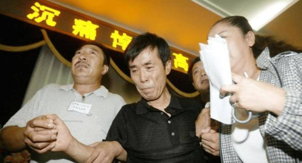 原创30年前何庆魁曾对李萱承诺做得比你亲爸还要好他兑现了吗