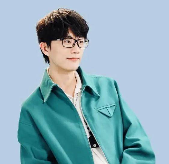 作曲被抄袭丝毫不在意,甚至还被调侃被其他网络音乐人薅成了许山高