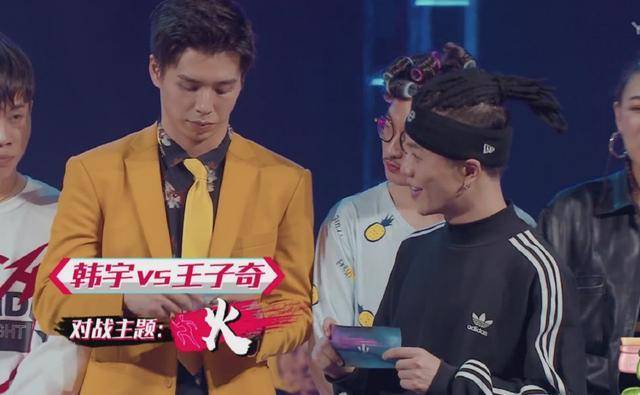 原创这就是街舞王子奇不哭黄子韬为何戴着墨镜原因让人心酸