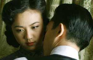 "文艺女神"汤唯:高考四次,28岁一炮而红,35岁嫁45岁韩国导演_朱雨辰