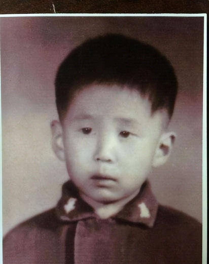 杨坤的"消失,是娱乐圈一大"幸事"_音乐_嗓子_小时候