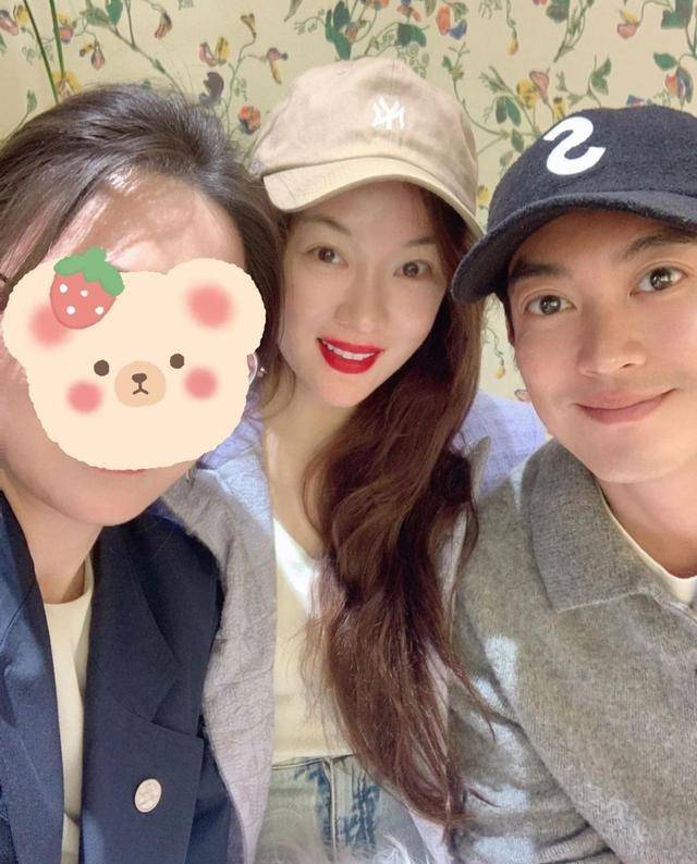 42���˼���촽���ݳ�Ʒ�꣬����װţ��ȹ���������챻 ...