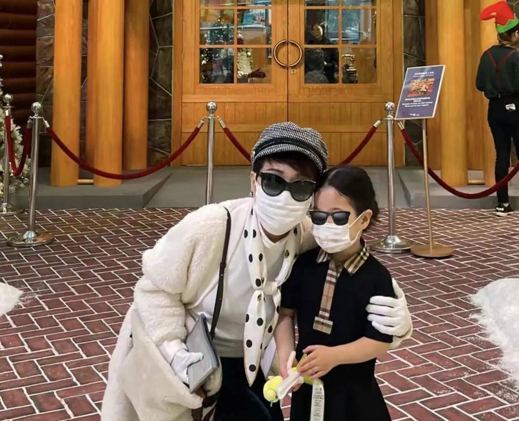 �Ű�֥�����ӱ����ۣ�л����û��ֶ����