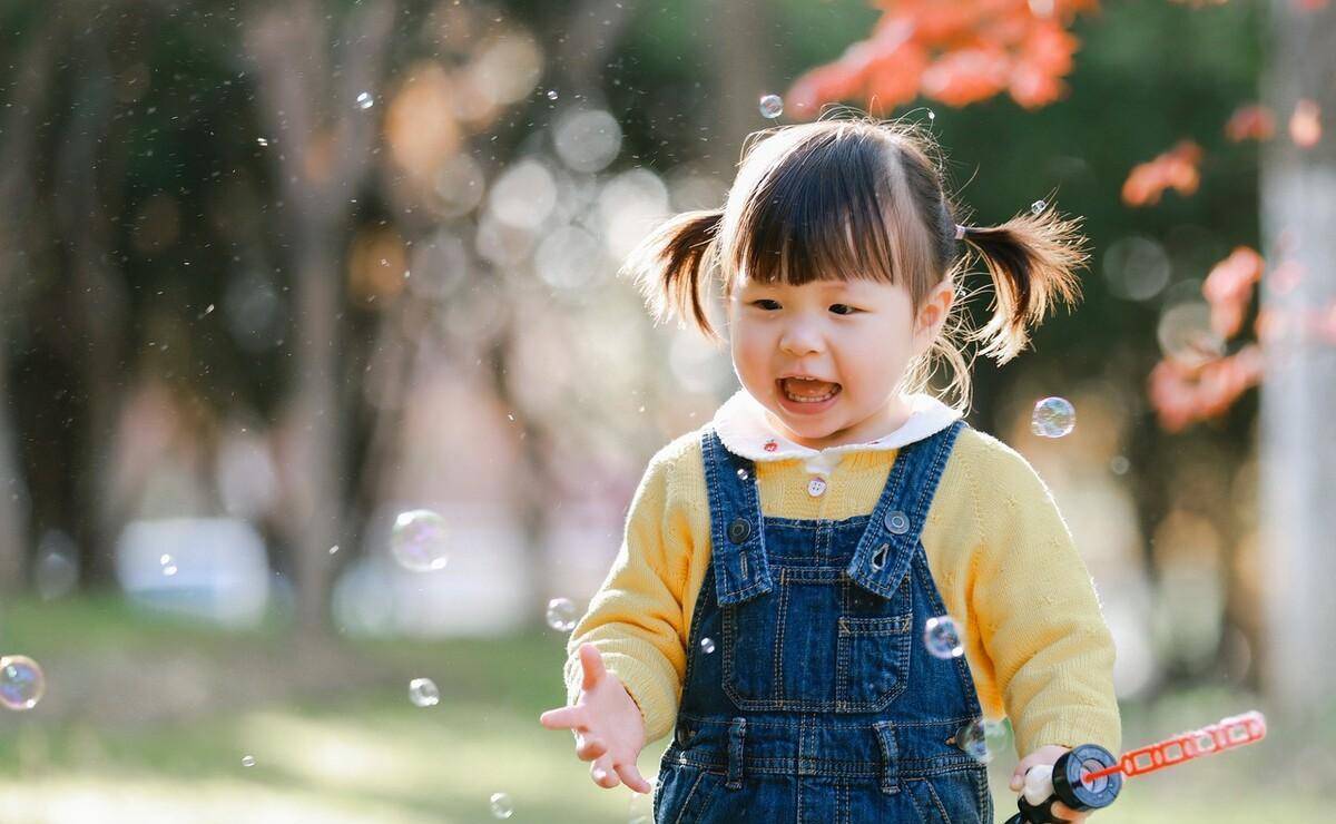 读了N次的幼儿园 本身不识路还能怪爷爷送错吗 家长的智育呢