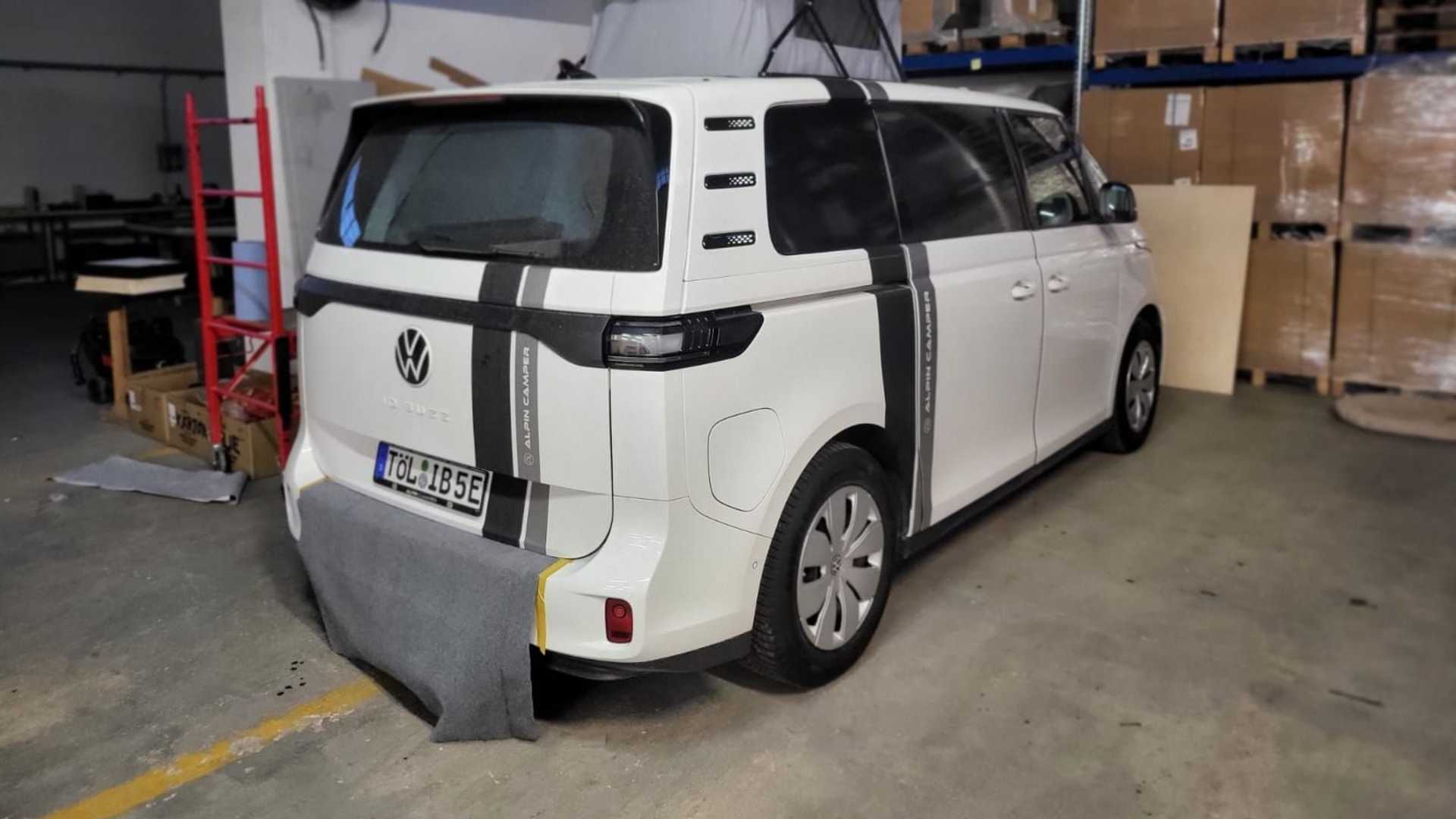 单职业超变版:原创                天窗变顶帐strong单职业超变版/strong，超温馨内拆，群众ID.Buzz露营版发布