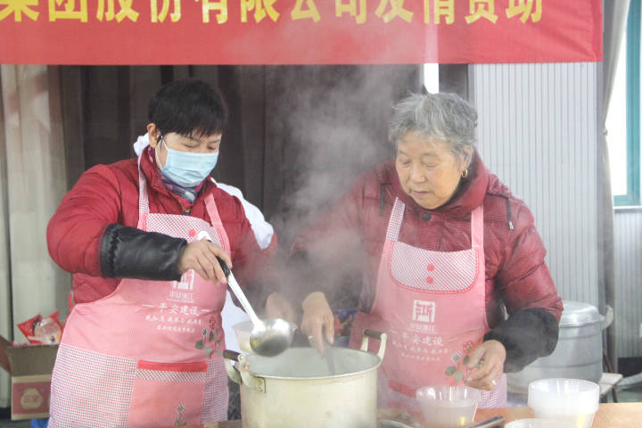 鉴湖街道王家葑村闹元宵活动丰硕多彩