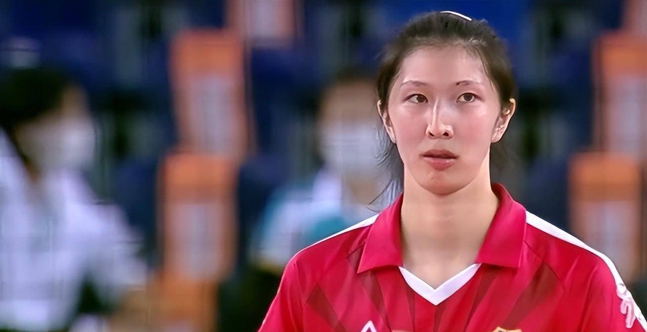 小议2023年中国女排集训大名单（15）—吴梦洁，梦想很近也很远