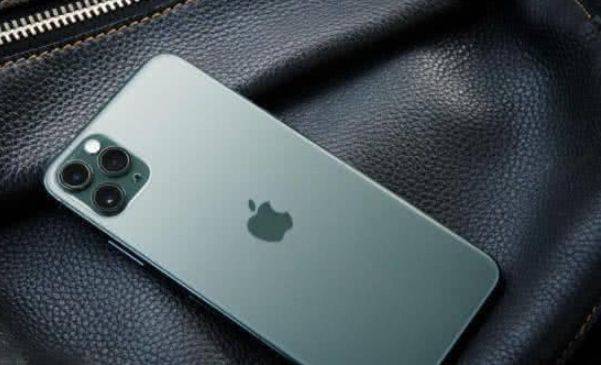 消息称传鸿海独家拿下iPhone 15 Pro系列代工订单