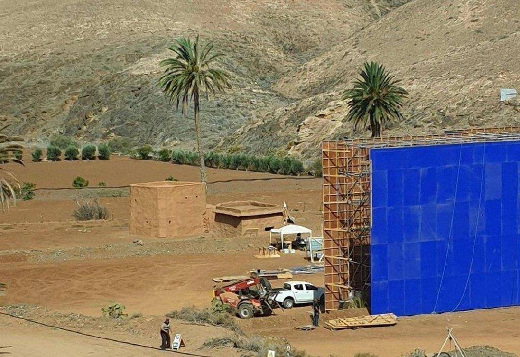 �������塷�����⾰ͼ����ɫ�����ϵĶ����ʾ���֮�� ...