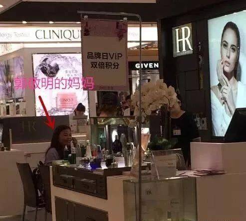 ������������Ů�ӹ�߶�����Ʒ�꣬Ŀ�����ݺ����ѷ׷���ʾ ...