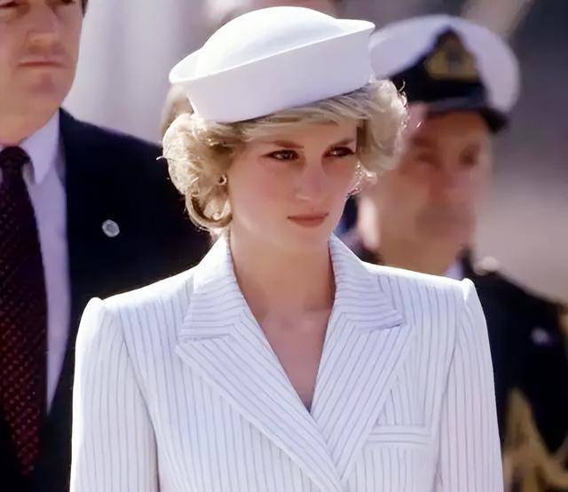 ����������֮���������飿��ҽ��¶�����ˣ�û�����ڶ��� ...